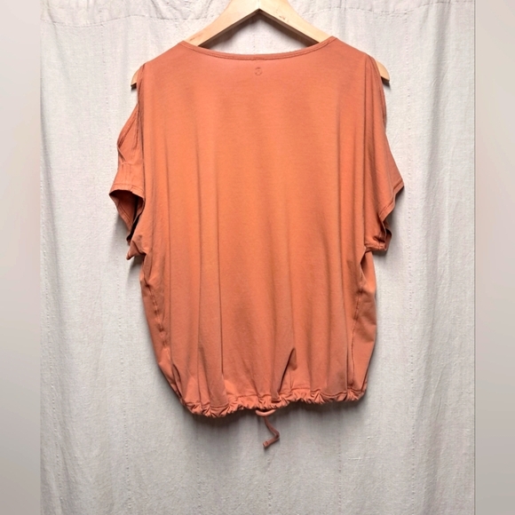 Lululemon Renew The Day Short Sleeved Top - Picture 2 of 2